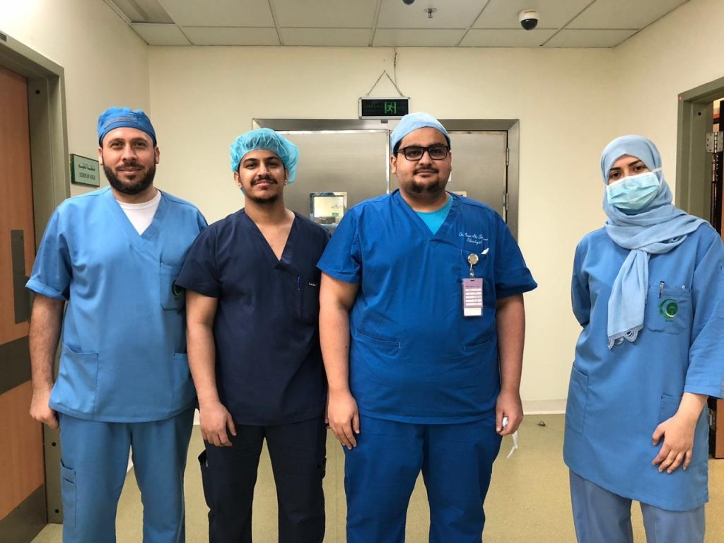 إنهاء معاناة مريضة من إلتهاب سحايا المخ