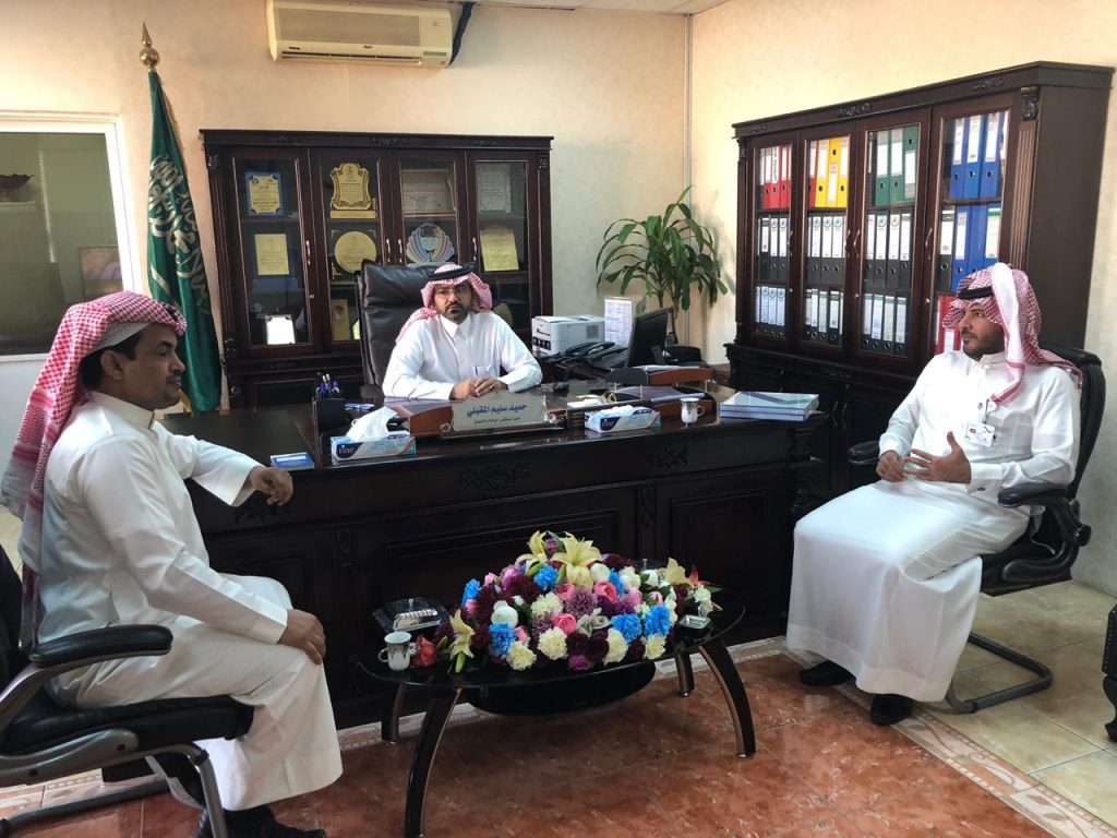 ” المقبلي ” يلتقي مدير فرع الهيئة السعودية للتخصصات الصحية بتبوك