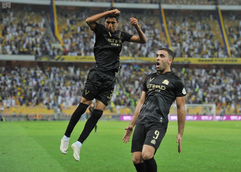 النصر يواصل مطاردته للمتصدر الهلال ويقلص الفارق إلى 6 نقاط
