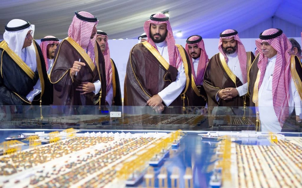 ولي العهد دشن ميناء الملك عبدالله في رابغ بإدارة من القطاع الخاص