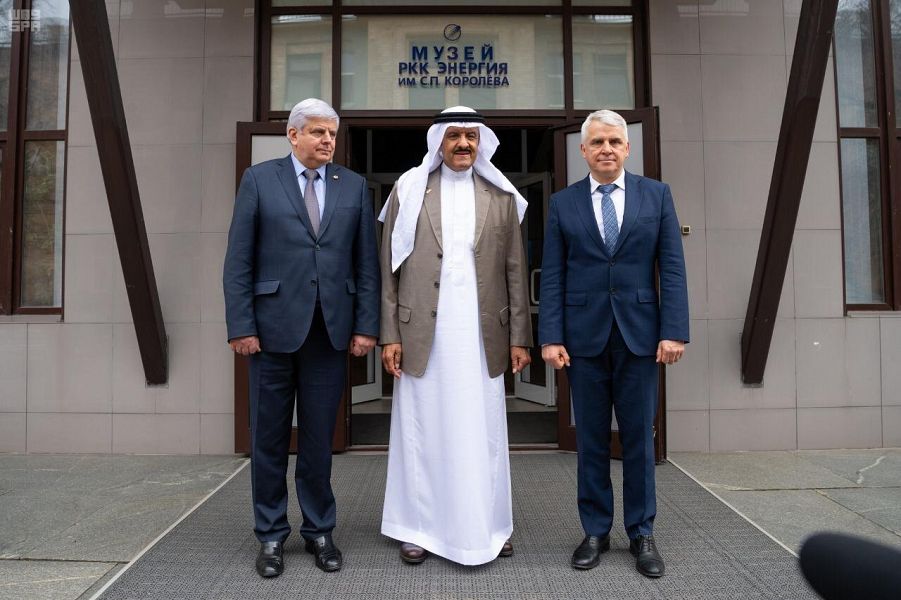 الأمير سلطان بن سلمان يختتم زيارته إلى روسيا