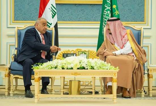 خادم الحرمين الشريفين ورئيس الوزراء العراقي يشهدان توقيع اتفاقية ومذكرات تفاهم