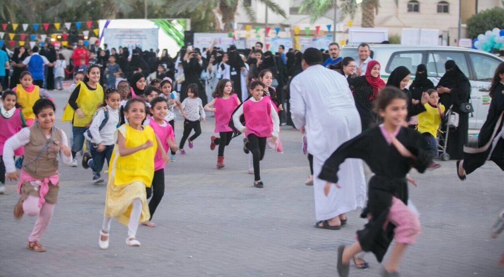 القطاع الصحي الشرقي ينفذ فعاليات توعوية لتعزيز الصحة