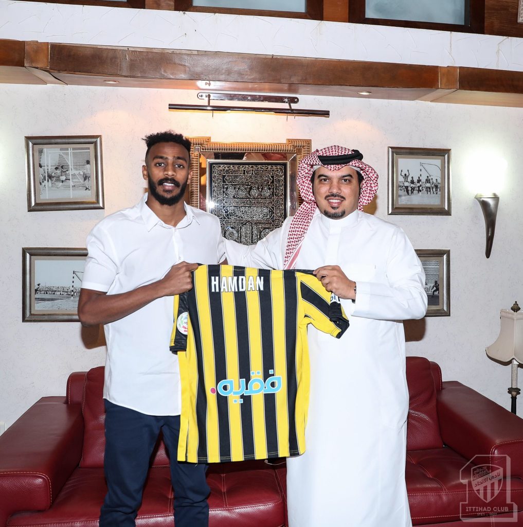 الشمراني اتحادياً لأربعة أعوام