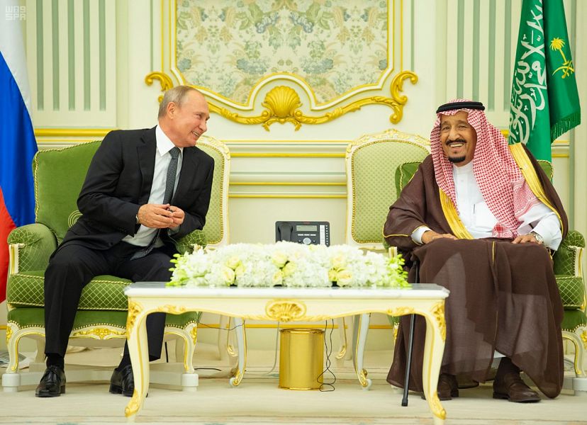 خادم الحرمين الشريفين وبوتين يشهدان فعالية شراكة الطاقة السعودية الروسية