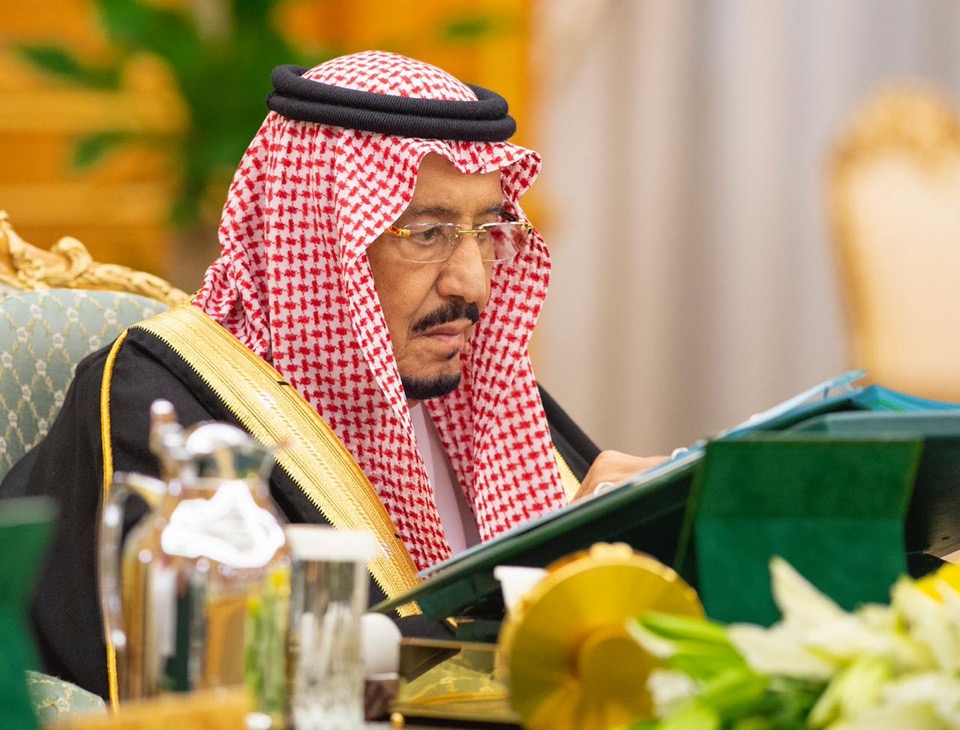 برئاسة خادم الحرمين الشريفين..مجلس الوزراء يرحب بإنشاء اللجنة الدستورية في سوريا والبدء في أعمالها