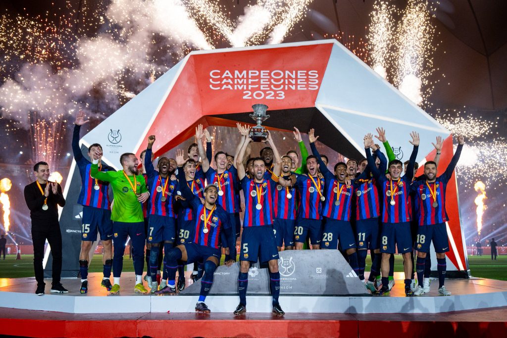برشلونة بطلاً للسوبر الأسباني بعد ثلاثية في شباك ريال مدريد